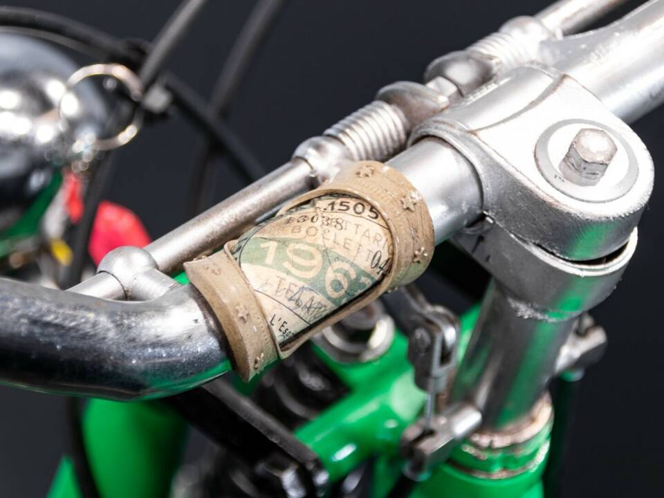 Image 30/47 of Ducati Cucciolo (1948)
