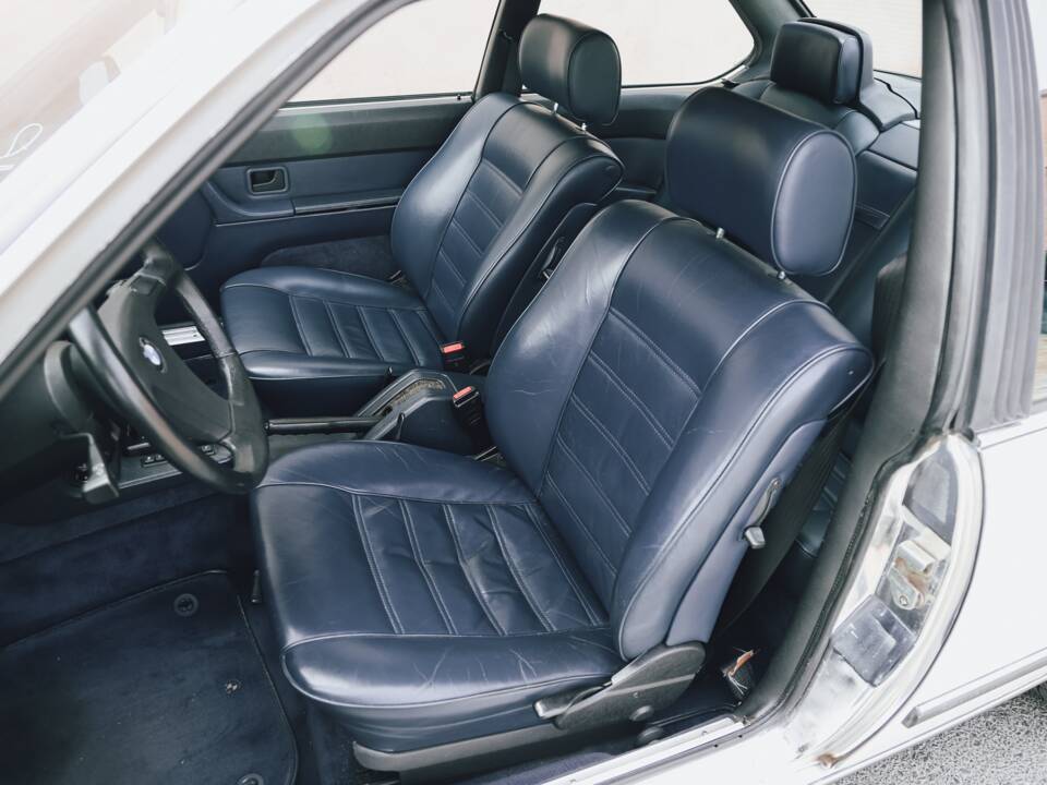 Bild 35/40 von BMW 633 CSi (1984)