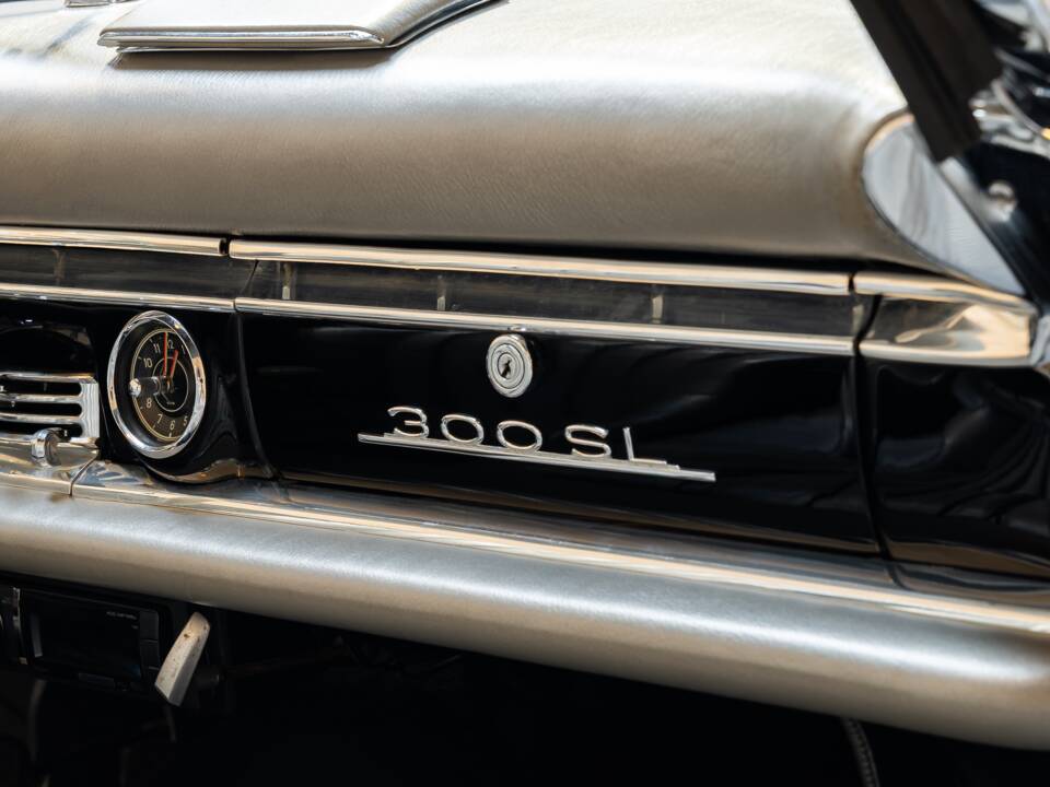 Bild 42/81 von Mercedes-Benz 300 SL Roadster (1959)