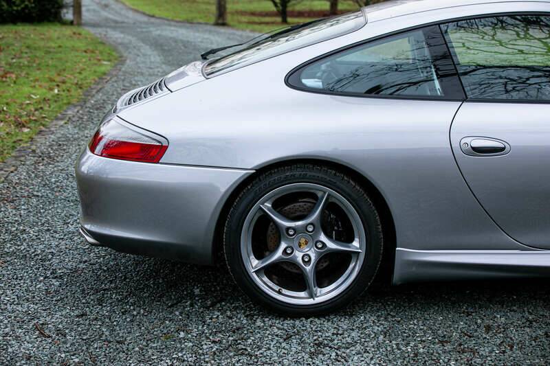 Bild 39/39 von Porsche 911 Carrera "40 Jahre 911" (2004)