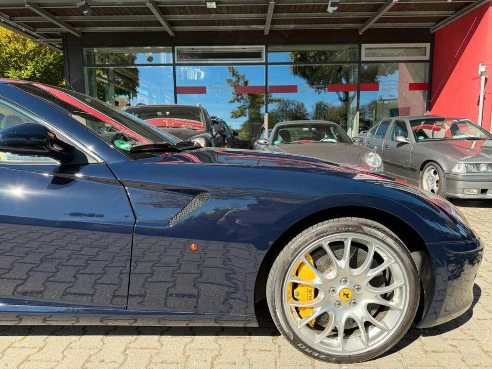 Bild 11/40 von Ferrari 599 GTB (2009)