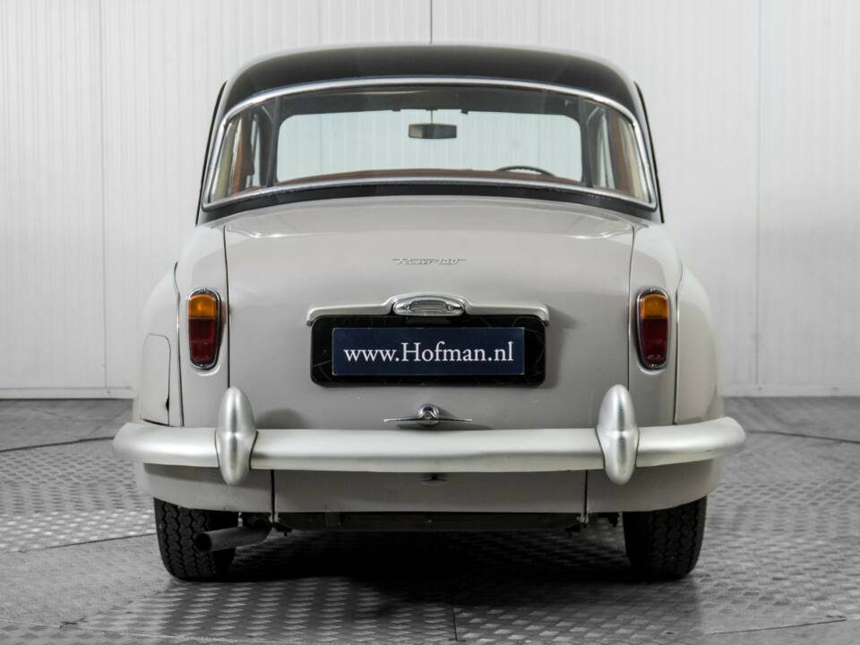 Image 13/50 de Rover 100 (1962)