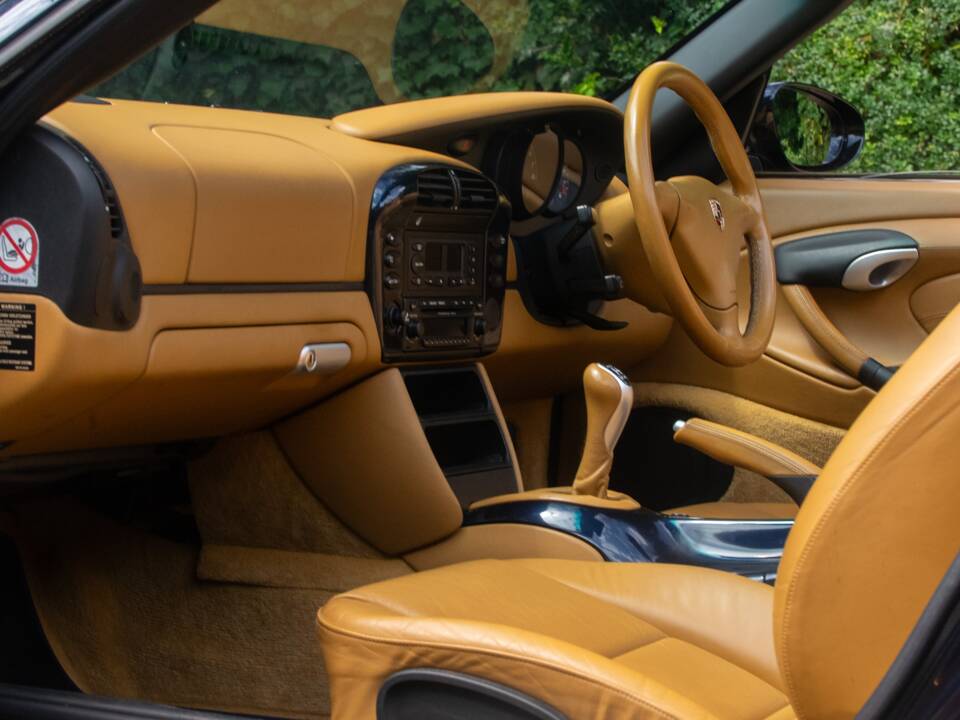 Immagine 12/50 di Porsche Boxster (2004)