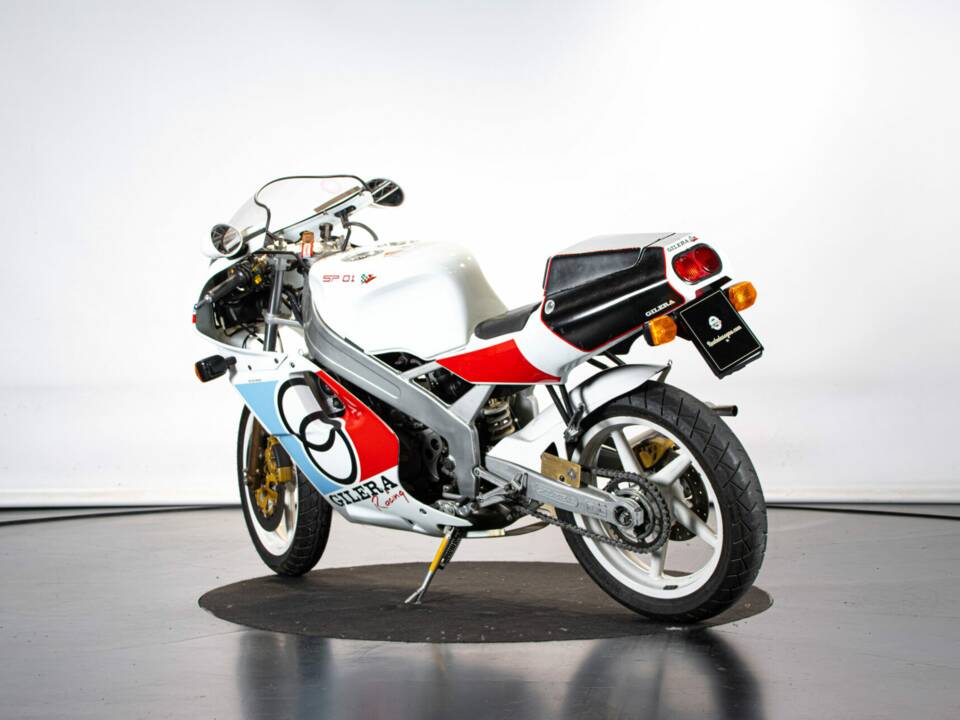 Afbeelding 2/50 van Gilera 125 SP01 (1989)