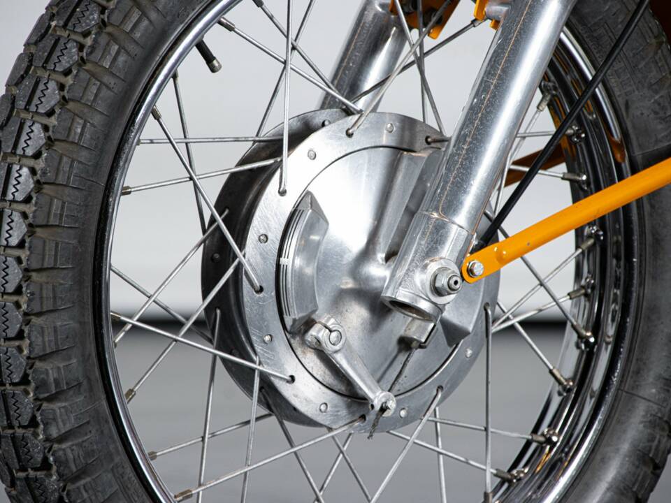 Immagine 40/50 di Ducati 250 Scrambler (1971)