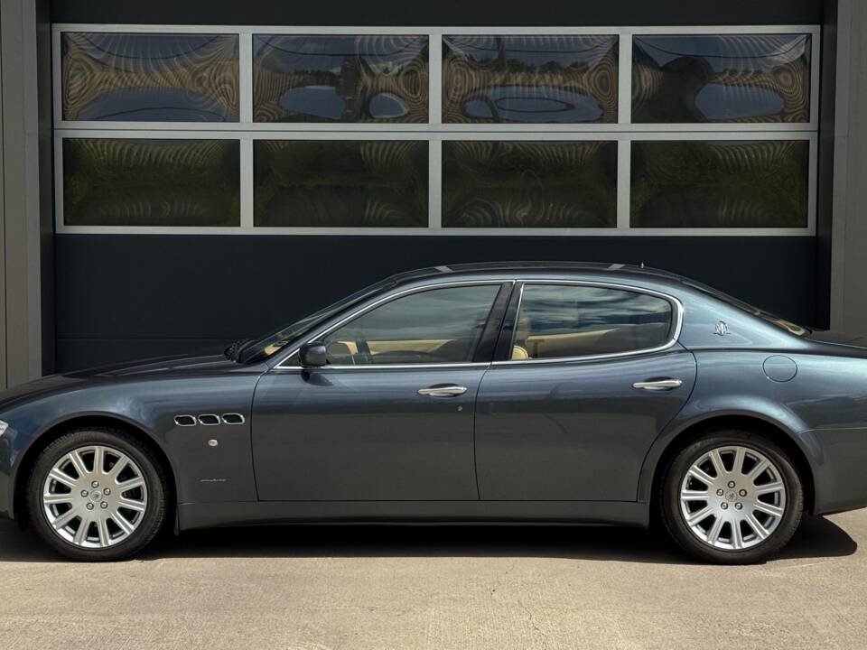Bild 5/19 von Maserati Quattroporte 4.2 (2004)