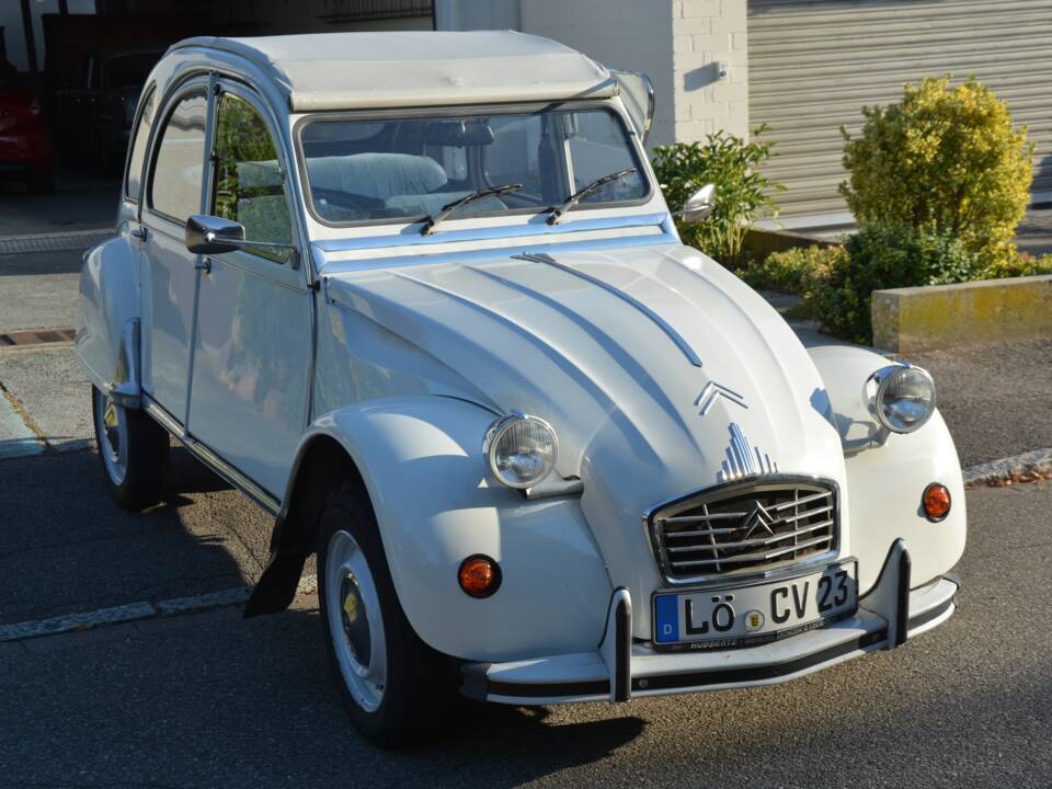 Imagen 6/19 de Citroën 2 CV 6 Club (1985)