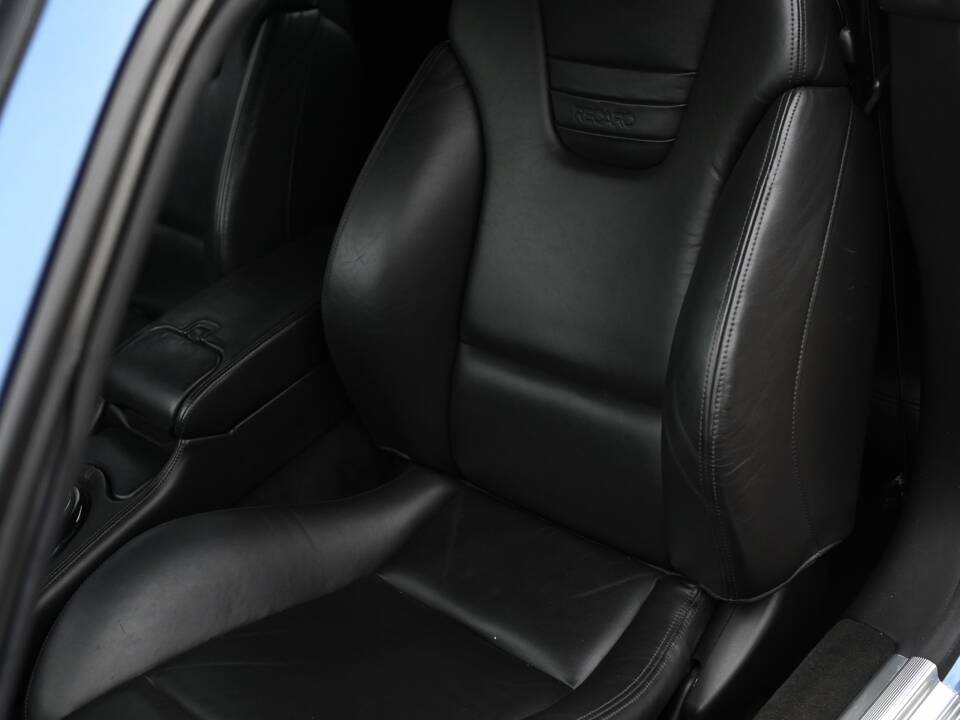 Image 25/26 de Jaguar XKR (2004)