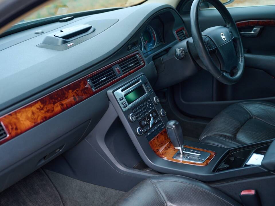 Imagen 4/50 de Volvo V70 AWD (2009)
