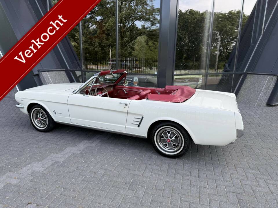 Image 1/50 of Ford Mustang 289 (1966)