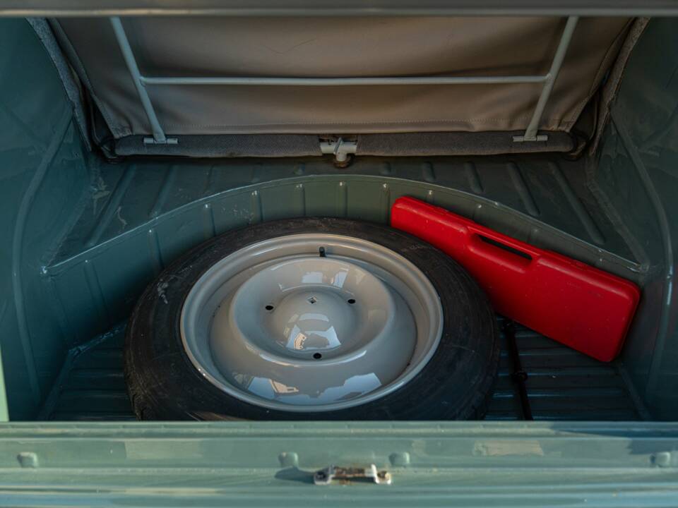 Image 41/41 of Citroën 2 CV (1963)