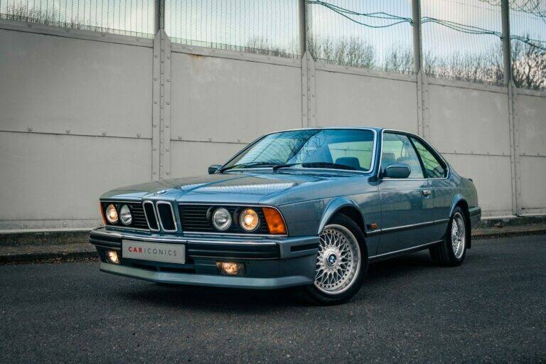 Afbeelding 8/61 van BMW 635 CSi (1989)