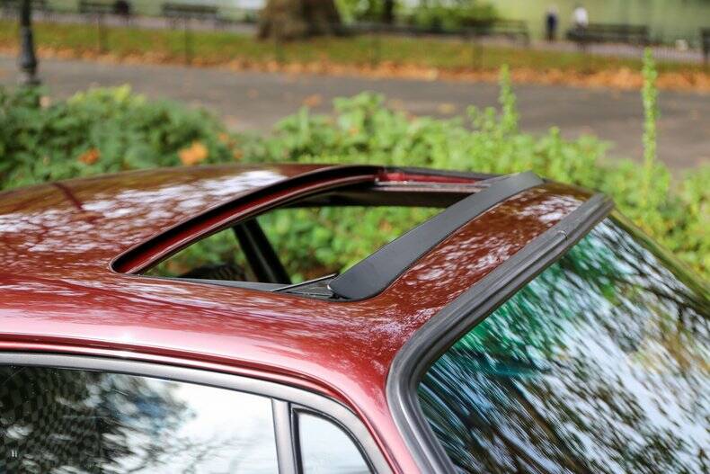 Image 15/50 de Porsche 911 SC 3.0 (1982)