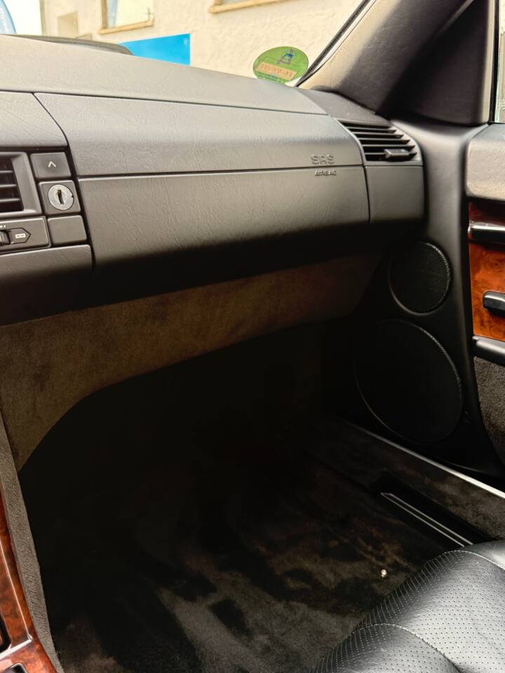 Image 37/38 de Mercedes-Benz 300 SL (1993)
