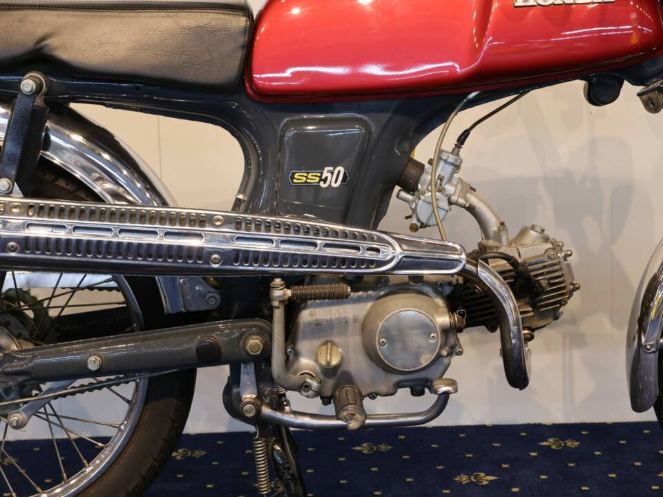 Image 6/21 de Honda SS 50 (1974)