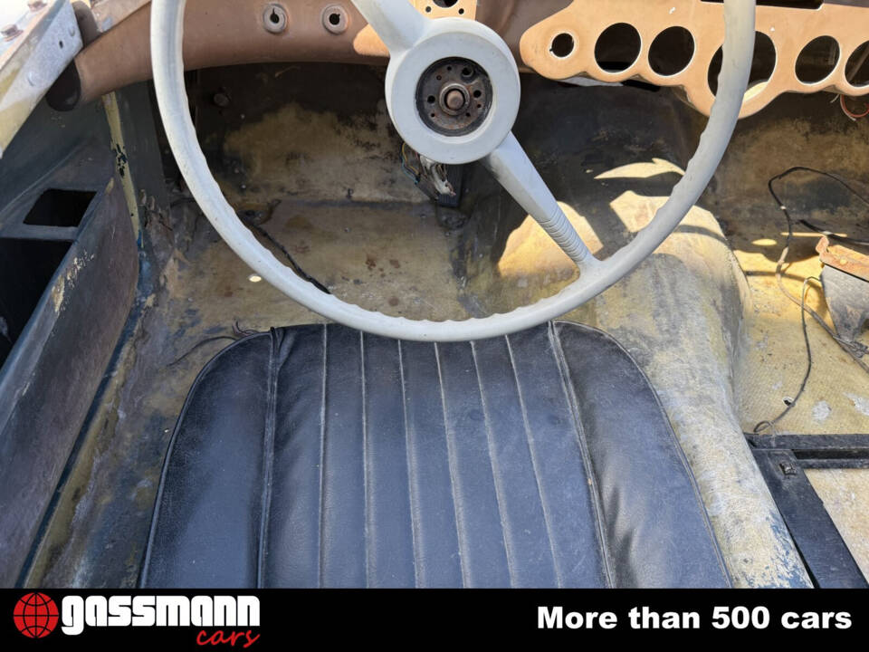 Image 7/15 of Chevrolet Corvette (1954)