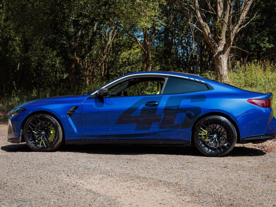 Image 9/46 of BMW M4 Competition xDrive (2025)