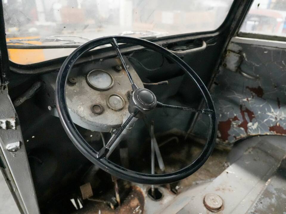 Bild 10/14 von Tempo Matador (1955)