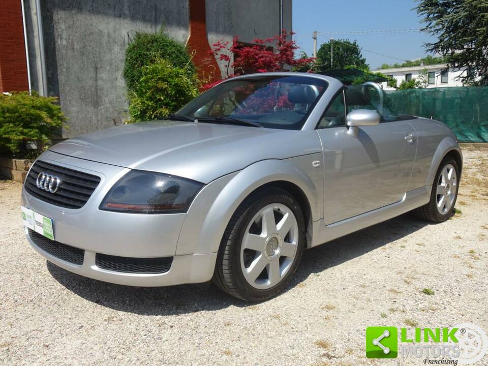 Bild 1/40 von Audi TT 1.8 T (2000)