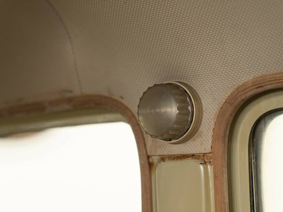 Image 27/29 of Renault Dauphine Gordini (1961)