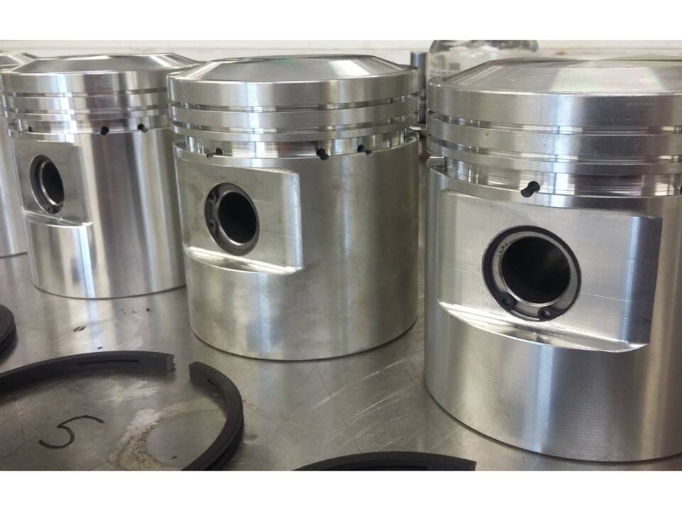 Image 9/50 of Lagonda LG 6 (1939)