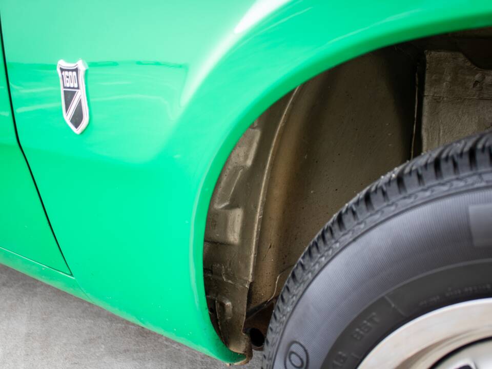 Image 6/14 de Ford Cortina 1600 (1975)