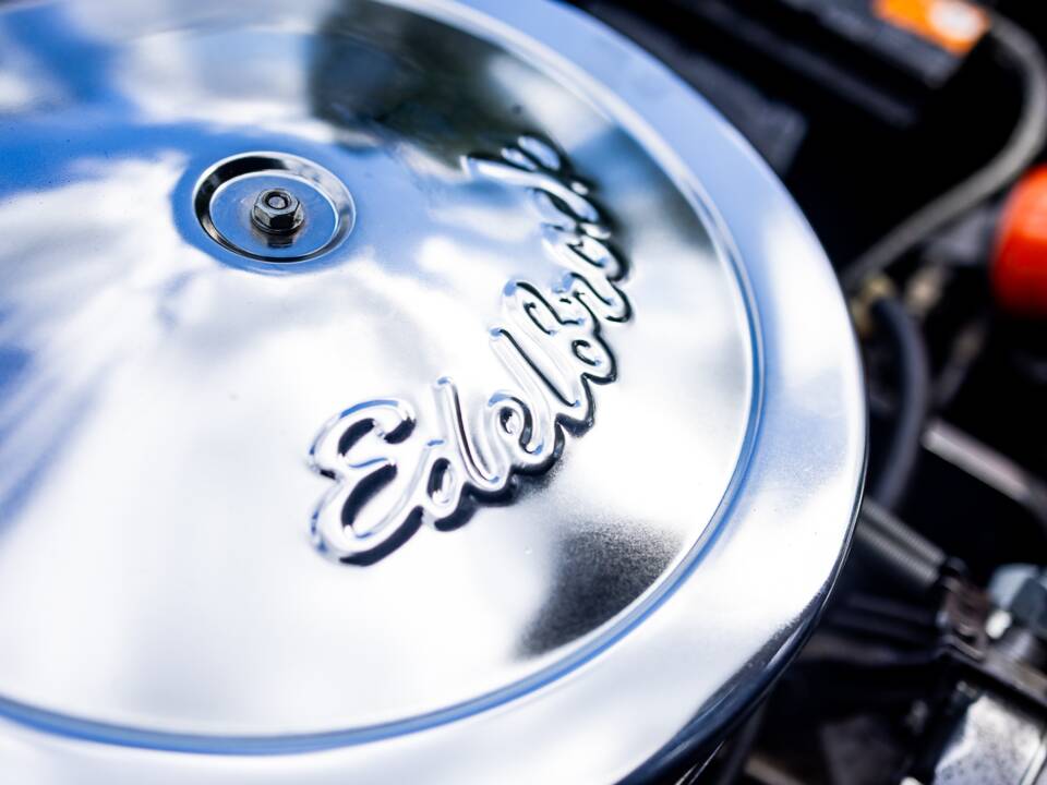 Image 38/50 of Jensen Interceptor MK III (1975)