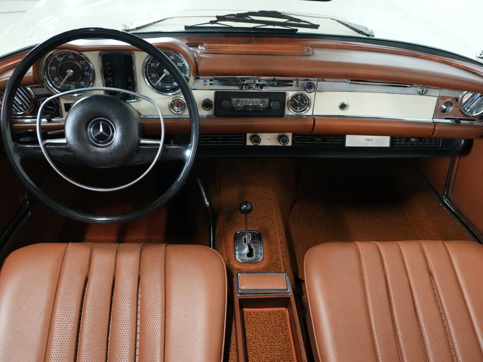 Imagen 37/39 de Mercedes-Benz 280 SL (1970)