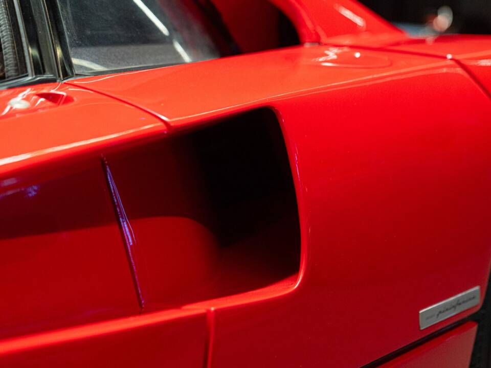 Bild 15/50 von Ferrari F 40 (1991)