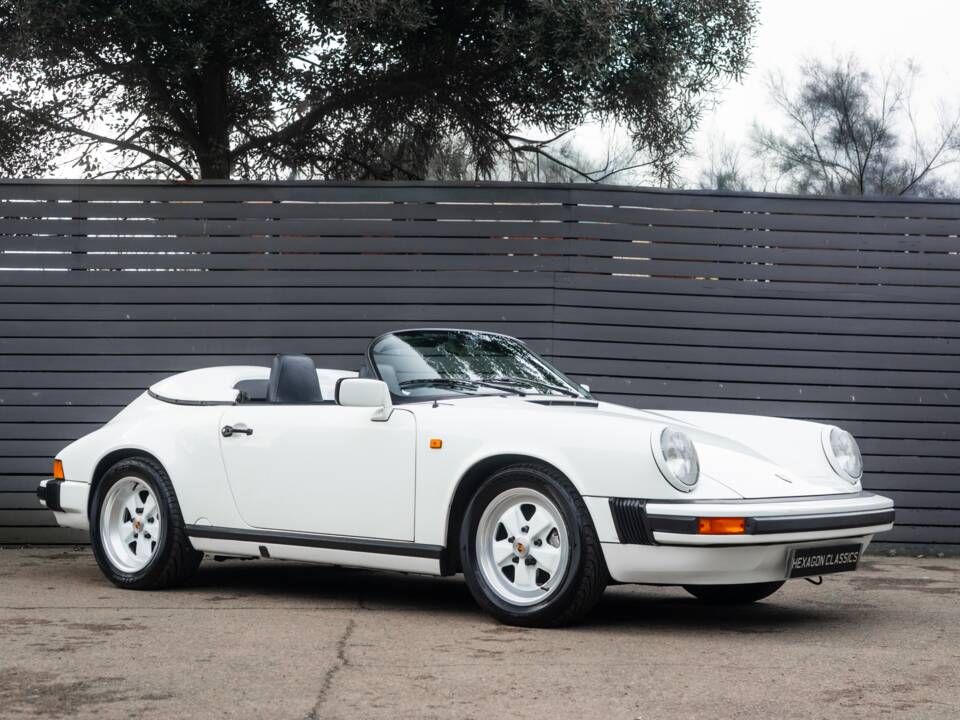 Bild 39/48 von Porsche 911 Speedster 3.2 (1989)