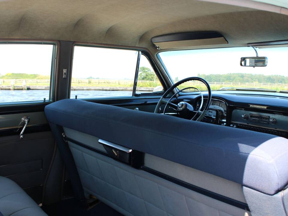 Image 20/43 of Cadillac 62 Sedan (1953)