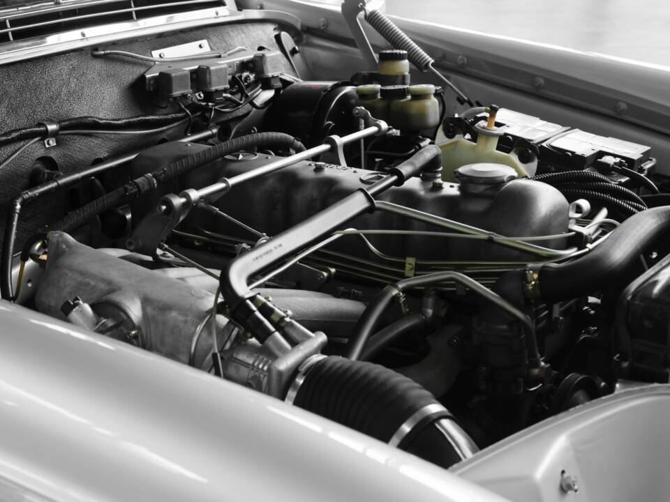 Afbeelding 36/50 van Mercedes-Benz 280 SE (1968)