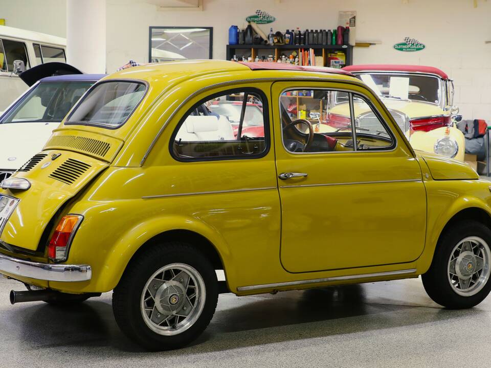 Image 11/29 of FIAT 500 F (1969)