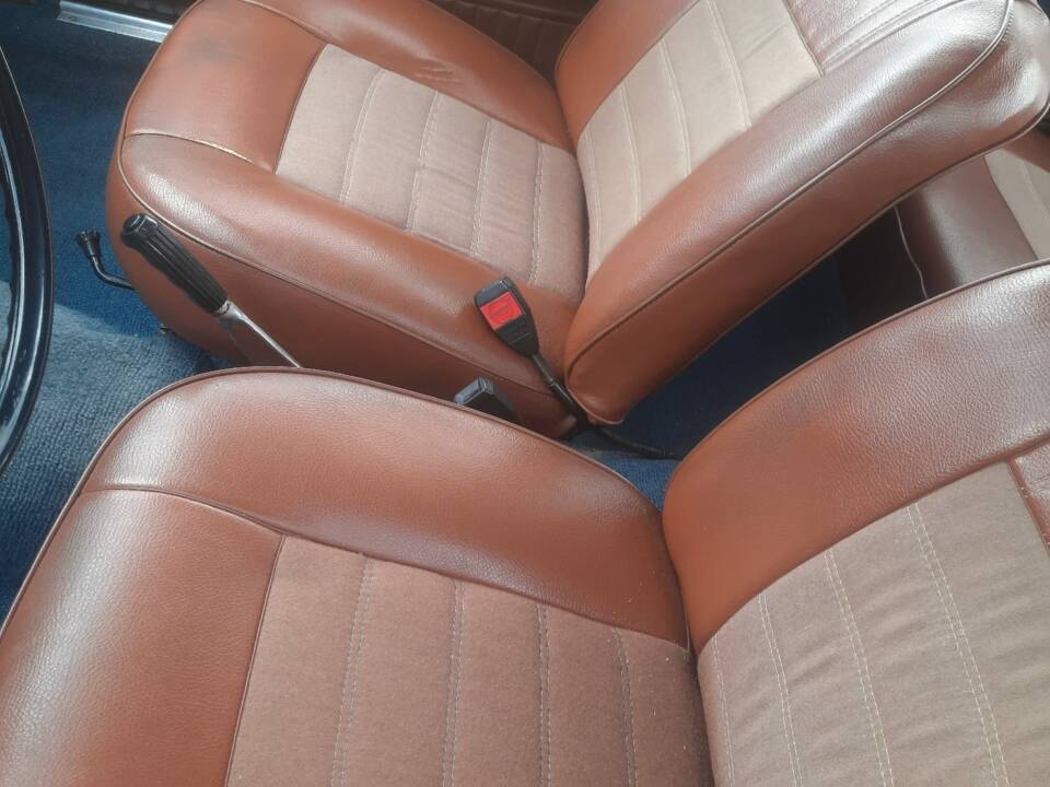 Image 5/17 of Lada 1500 (1974)