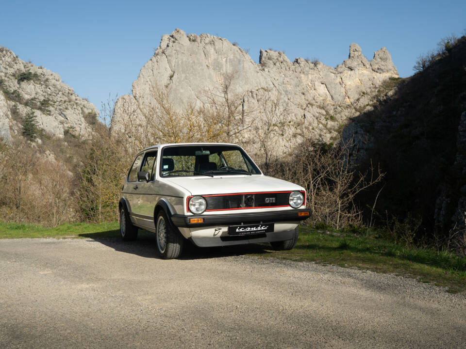 Afbeelding 15/58 van Volkswagen Golf I GTI 1.6 (1982)