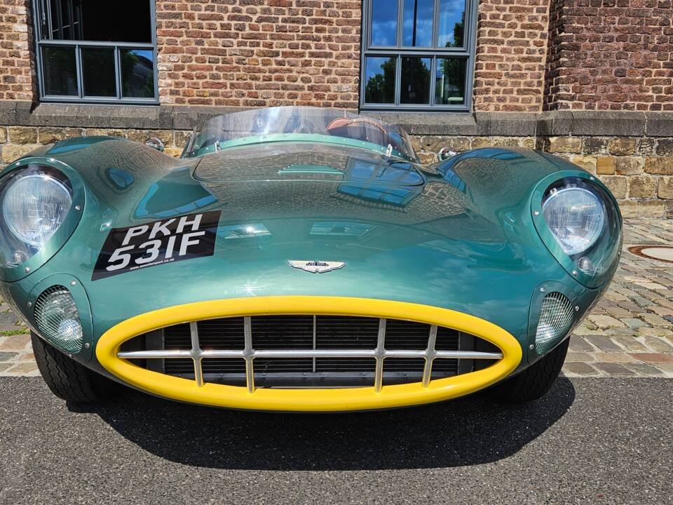 Image 12/65 de Aston Martin DBR1 (2018)