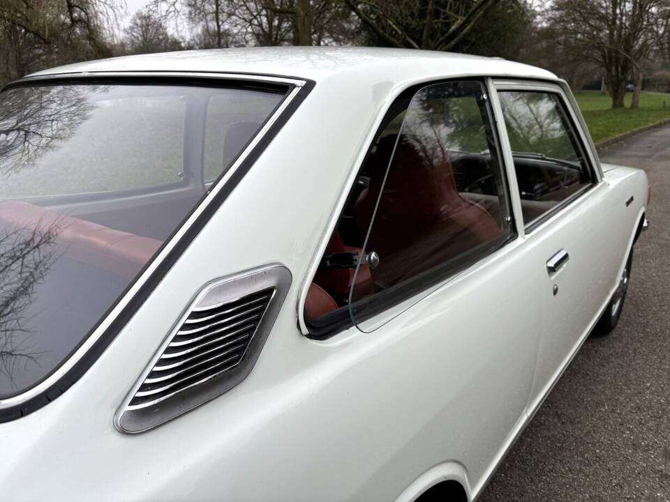 Image 10/29 de Toyota Corolla 1200 (1971)