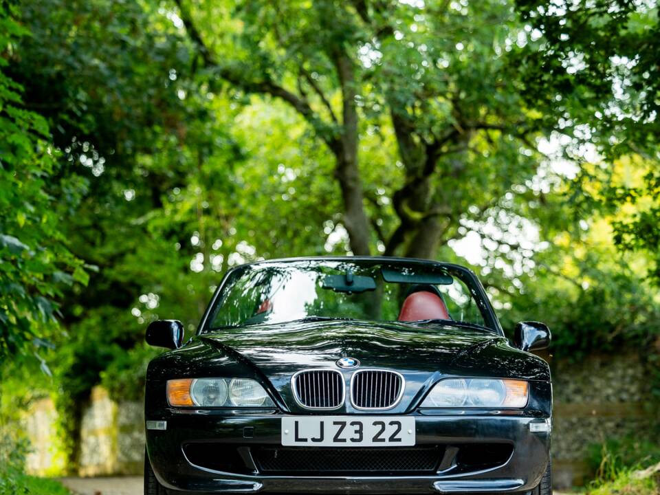 Bild 14/41 von BMW Z3 2.2i (2002)