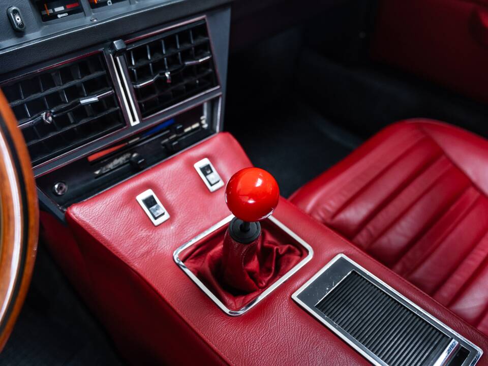 Afbeelding 14/40 van Maserati Merak (1974)