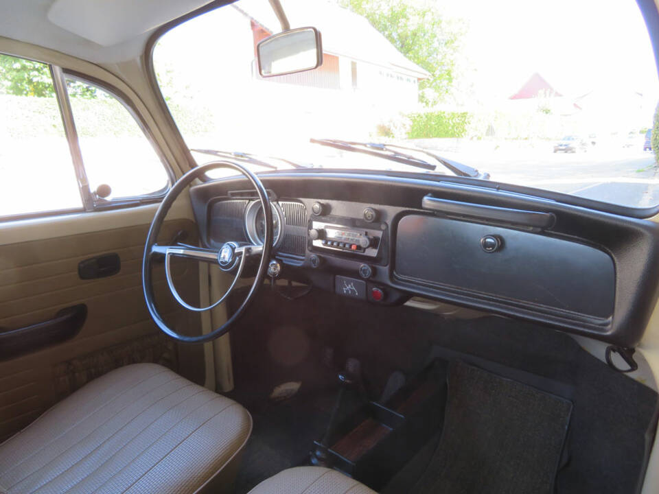 Bild 12/17 von Volkswagen Käfer 1300 (1971)