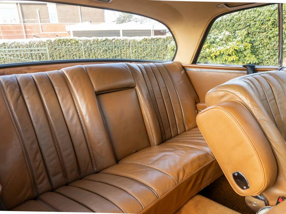 Bild 14/50 von Mercedes-Benz 280 SE 3,5 (1970)