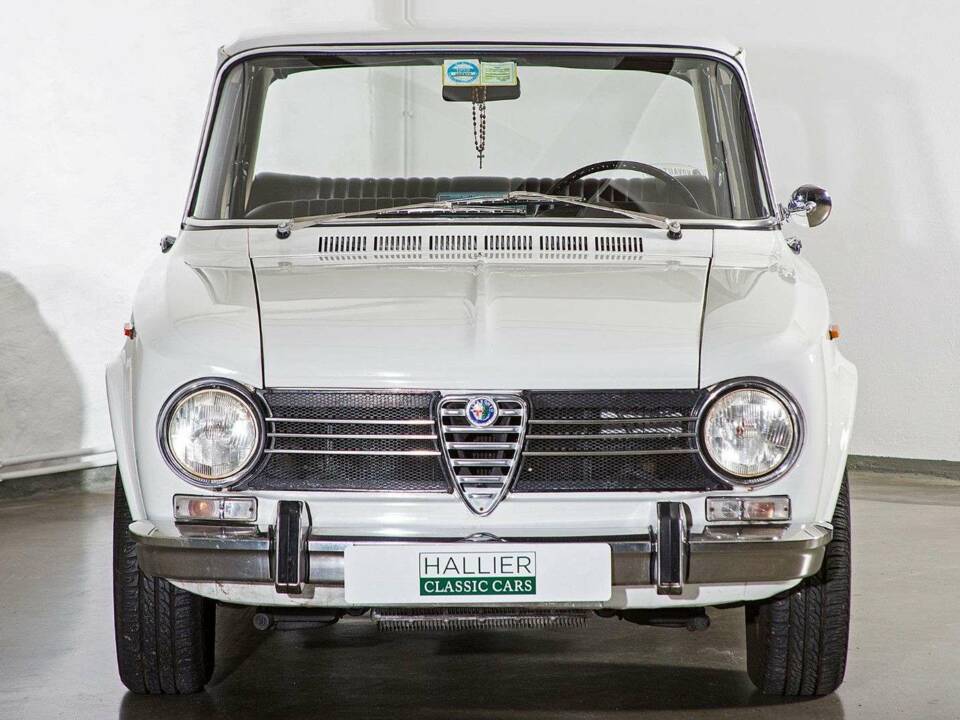 Afbeelding 3/20 van Alfa Romeo Giulia 1300 TI (1969)