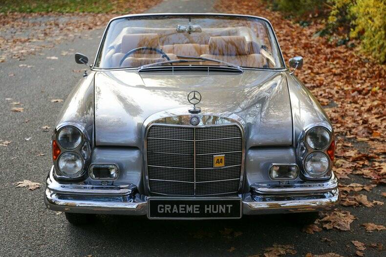 Image 44/50 of Mercedes-Benz 220 SE Cabriolet (1966)