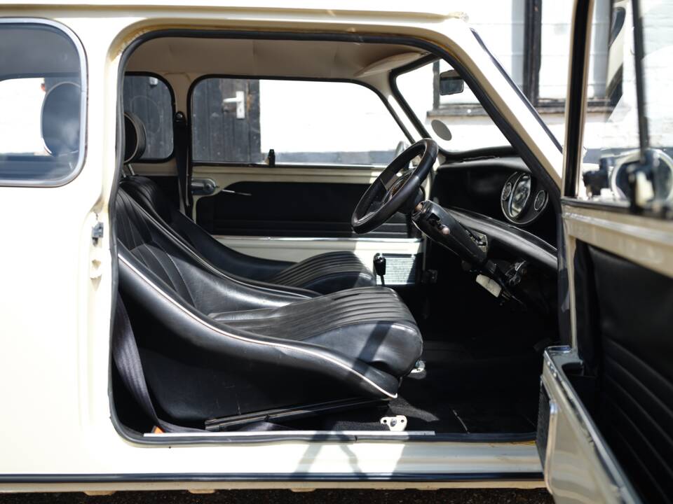Image 6/50 of Austin Mini Cooper 850 (1968)