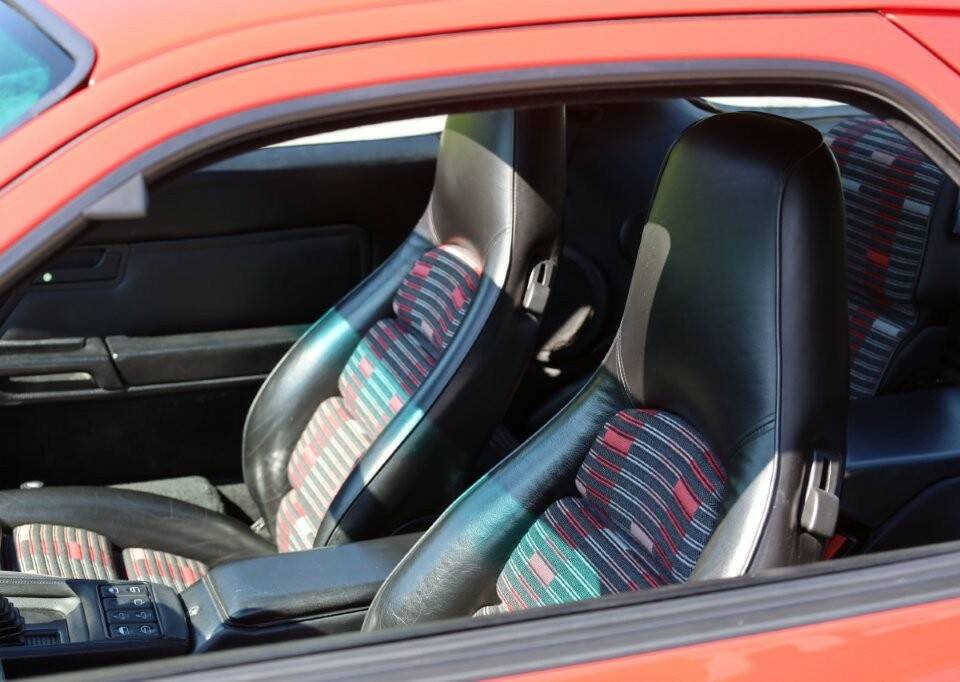 Afbeelding 16/35 van Porsche 928 S4 (1989)