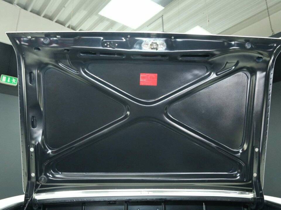 Bild 35/50 von Mercedes-Benz 230 SL (1967)