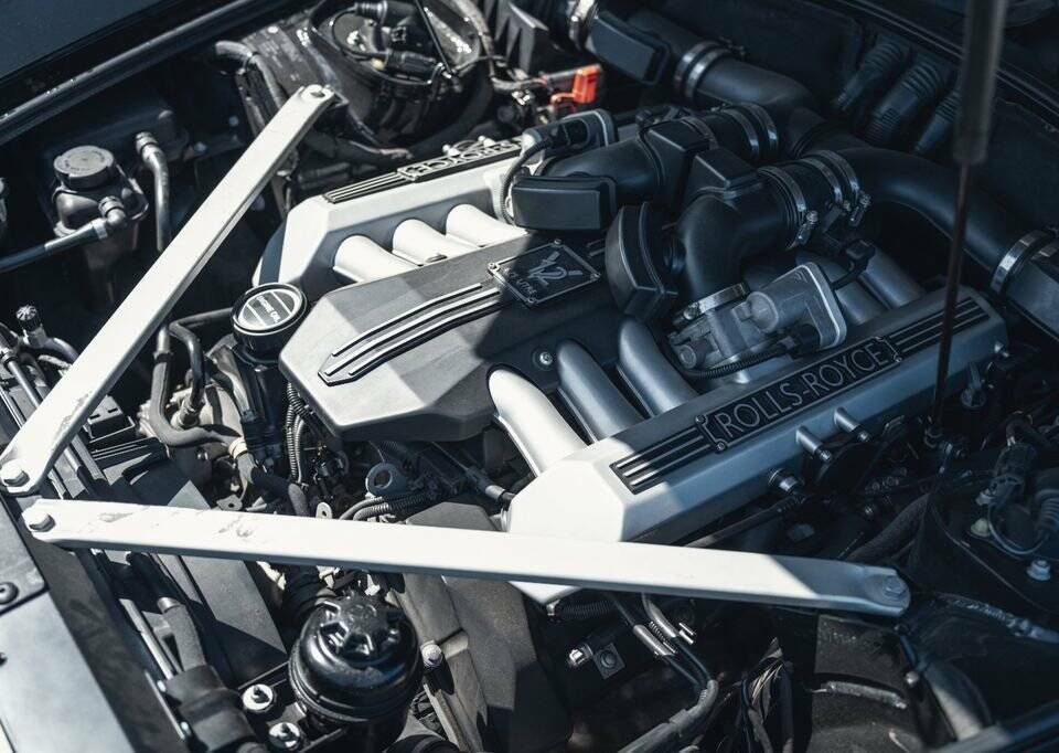 Image 15/15 of Rolls-Royce Phantom Coupé (2011)