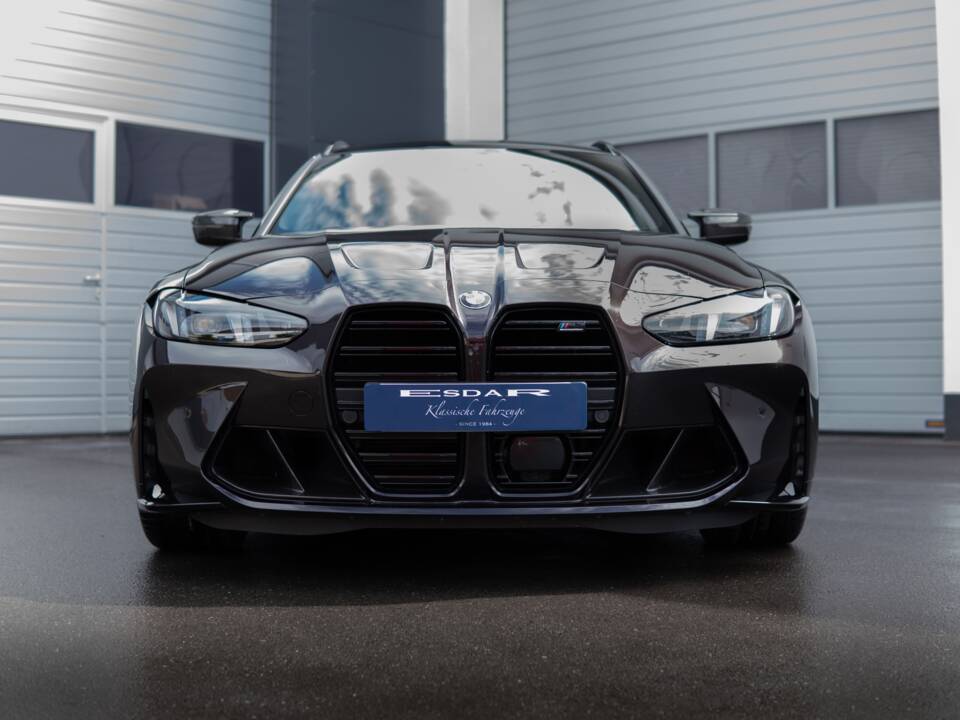 Image 6/32 of BMW M3 Competition Touring xDrive (2024)