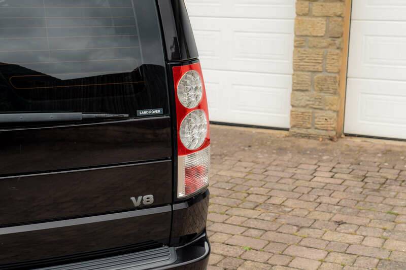 Immagine 23/50 di Land Rover Discovery V8 (2011)