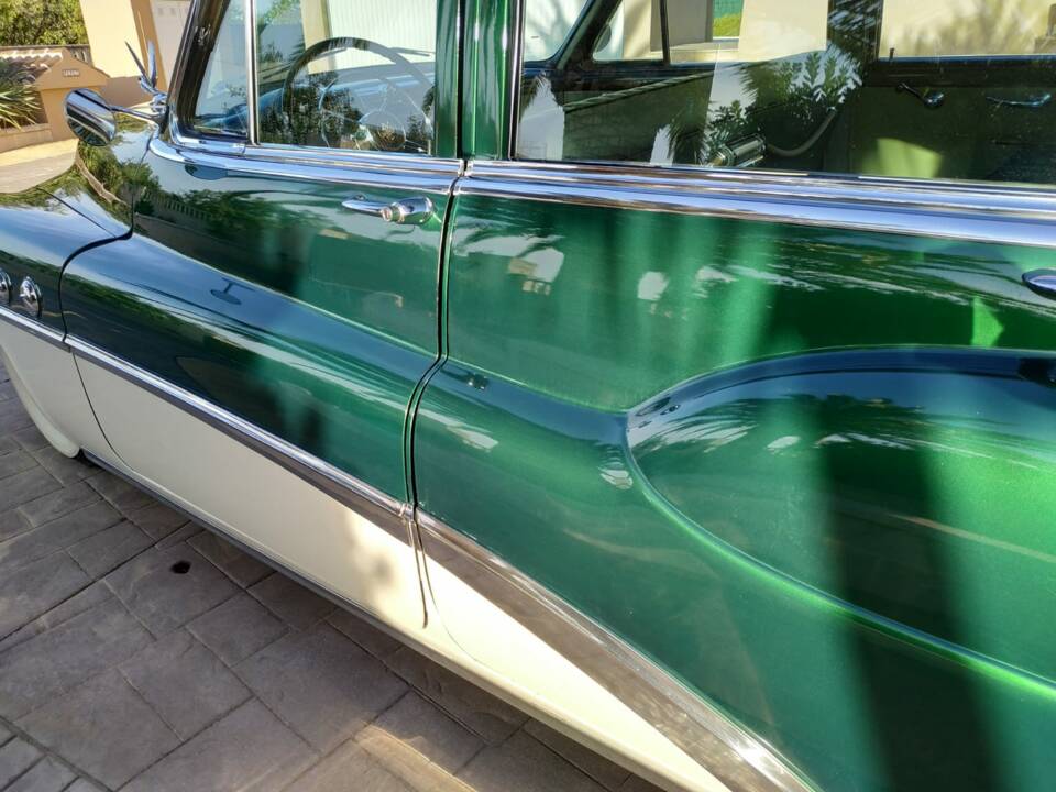 Bild 50/61 von Buick 50 Super Riviera Hardtop (1952)